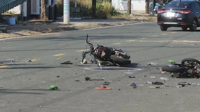 Tai nạn liên hoàn giữa các xe điện, một thiếu niên tử vong