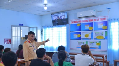 Hơn 5.000 thí sinh dự kiến tham gia 10 kỳ sát hạch lái xe tại Cà Mau