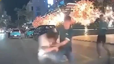 Công an vào cuộc điều tra clip vụ ẩu đả trước Trung tâm thương mại Gold Coast