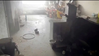 TPHCM: Cháy căn hộ tầng 16 chung cư Flora Fuji, cư dân hoảng loạn tháo chạy