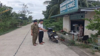 Nghe tri hô, lực lượng tuần tra Sơn Mỹ truy đuổi và thu hồi xe máy bị trộm