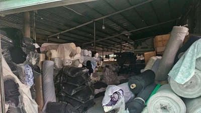 Phát hiện kho hàng hơn 105 tấn vải không rõ nguồn gốc tại TP HCM