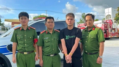 Bắt đối tượng cướp giật tiệm vàng khi tẩu thoát về Thanh Hóa