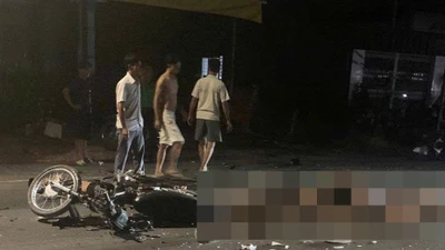 Hai xe máy đối đầu trên tỉnh lộ 781, khiến hai người tử vong