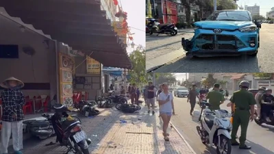 Xe ô tô lên vỉa hè, hất văng người đi bộ trên đường 