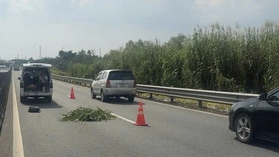 Phát hiện người đàn ông quốc tịch Malaysia tử vong trên cao tốc