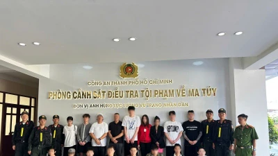 Phát hiện nhiều trường hợp vi phạm sau kiểm tra hành chính quán bar