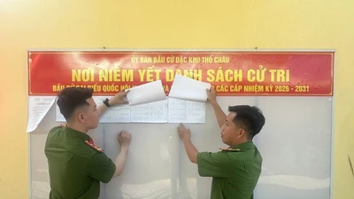 Công an An Giang bảo đảm an ninh cho bầu cử sớm tại Thổ Châu