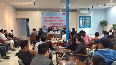 Cần Thơ: Phát hiện hội thảo tuyển lao động trái phép có yếu tố nước ngoài