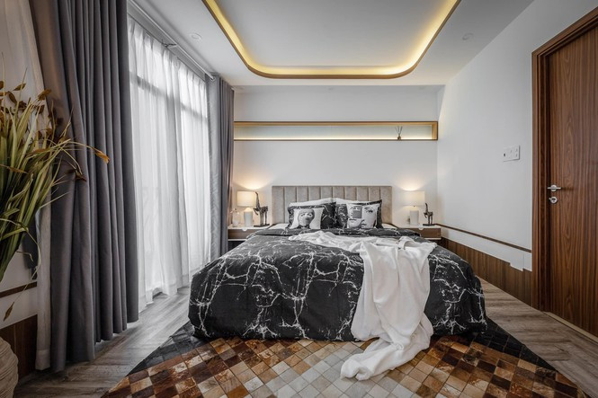 ##s###Phòng ngủ của gia chủ làm trong ngành nghệ thuật nên toàn bộ chi tiết đều được chỉn chu và toát lên sự độc đáo, phá cách.