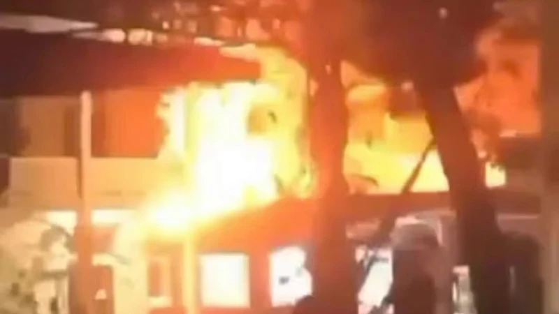 Cháy lớn tại nhà máy giày ở Hải Phòng rạng sáng mùng 1 Tết