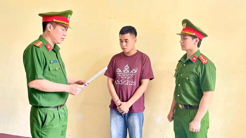 Nhân viên kho trộm tài sản công ty đem bán thu lợi gần 48 triệu