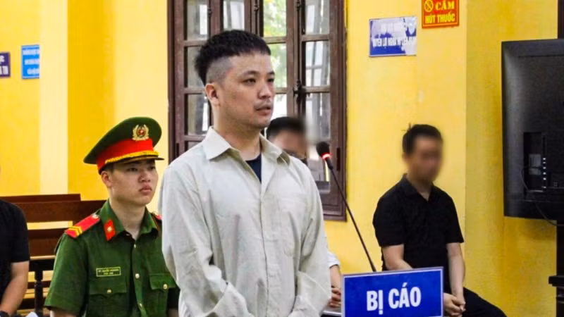 Cưỡng đoạt tài sản, TikToker Lê Việt Hùng lĩnh án hơn 7 năm tù