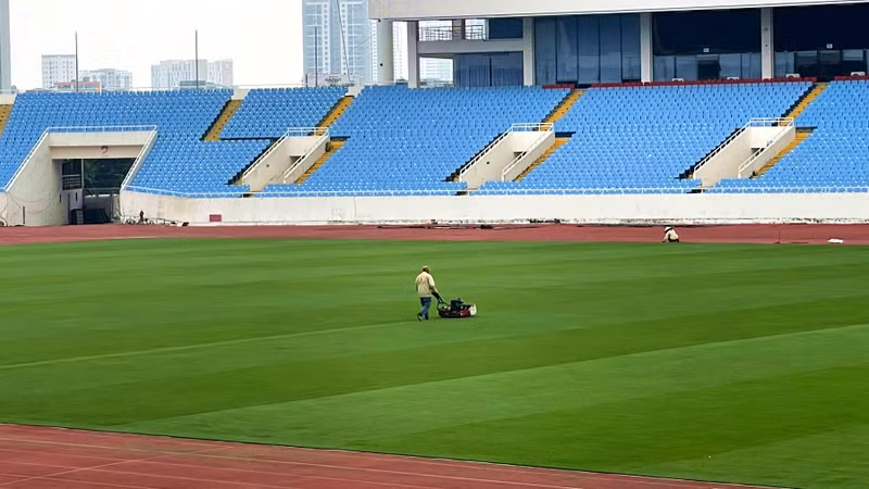 [GALLERY] Diện mạo mới của sân Mỹ Đình với mặt cỏ xanh mướt