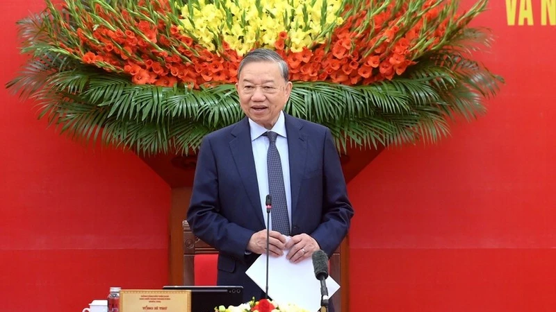 Trung ương sẽ ban hành Nghị quyết chiến lược phát triển dựa trên KHCN