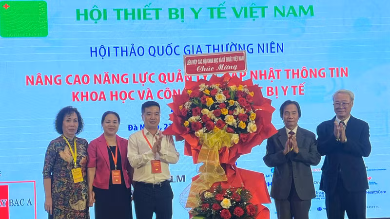 VUSTA luôn đồng hành cùng Hội Thiết bị Y tế Việt Nam nâng cao sức khỏe nhân dân