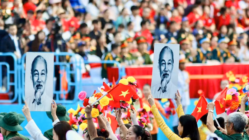 Ánh sáng Hồ Chí Minh và con đường phát triển Việt Nam trong kỷ nguyên mới