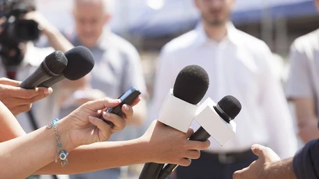 Phóng viên Ars Technica mất việc vì AI