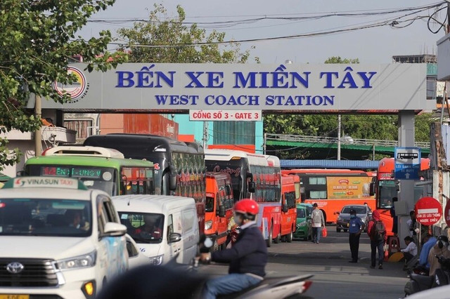ben-xe-mien-tay-3-1743952801.jpg