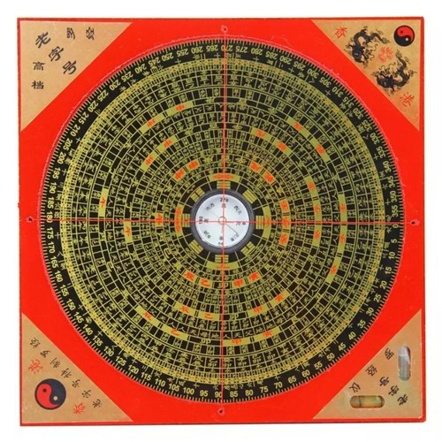 Dù được coi là bậc thầy vĩ đại về phong thủy, hậu vận Tả Ao lại không mấy tốt đẹp. Tương truyền, khi mất, huyệt mộ mà ông được táng vào được giới phong thủy gọi là huyệt “xin ăn”. Con cháu của ông sau này đều bần hàn và không ai giỏi về nghề phong thủy.