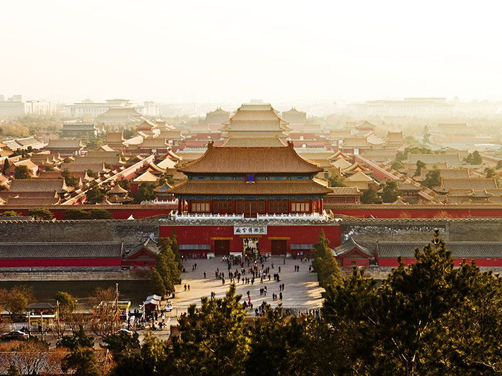 Quả nhiên, về sau lời Lưu Cơ quả thật ứng nghiệm. Minh Thành Tổ đã phải dời đô đến Bắc Kinh trong một biến động đẫm máu của lịch sử Trung Quốc.