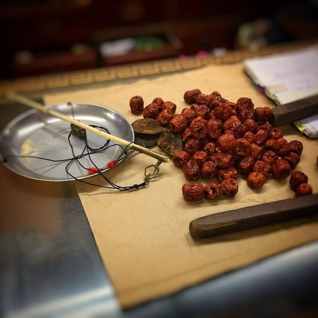 Mặc dù rất am tường về thuật phong thủy, Lưu Bá Ôn cũng không tránh được số trời. Ông chịu một cái chết đau đớn khi quan tể tướng đương triều là Hồ Duy Dung cho thầy thuốc hạ độc chỉ vì ganh ghét...