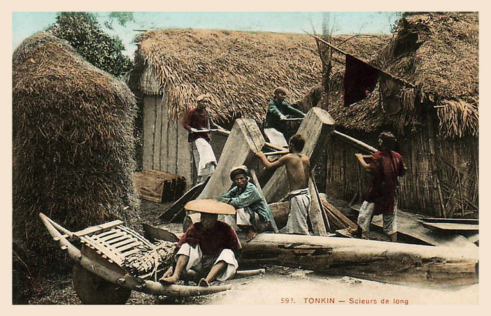 Xe rùa tại một xưởng cưa xẻ gỗ.