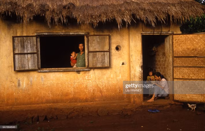 Khung cảnh đời thường ở ngôi nhà của một cựu chiến binh.