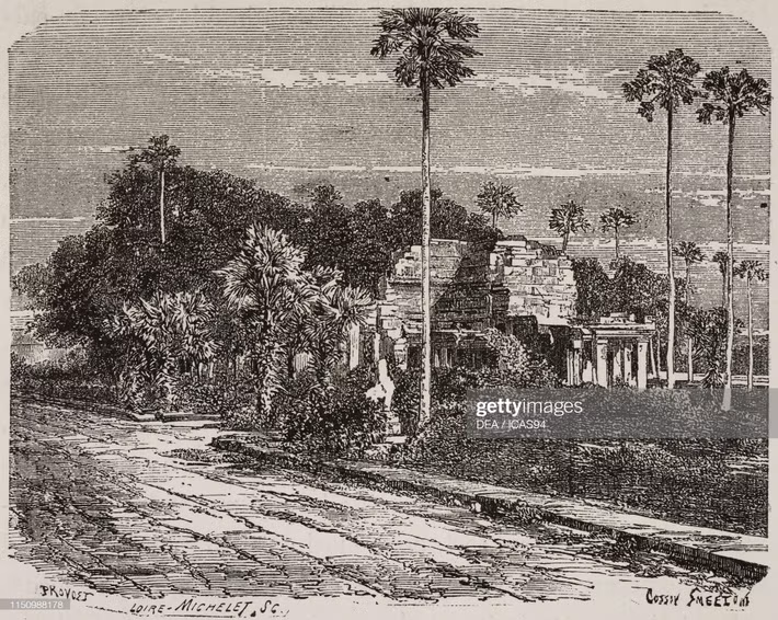 Khung cảnh trên trục đường chính dẫn vào khu đền tháp Angkor Wat, Campuchia năm 1880. Ảnh: Getty Images.