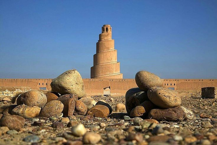  Bị tàn phá bởi chiến tranh và thời gian. Nhiều phần của đại thánh đường bị sụp đổ sau các cuộc xâm lược và thiên tai. Ảnh: Pinterest.