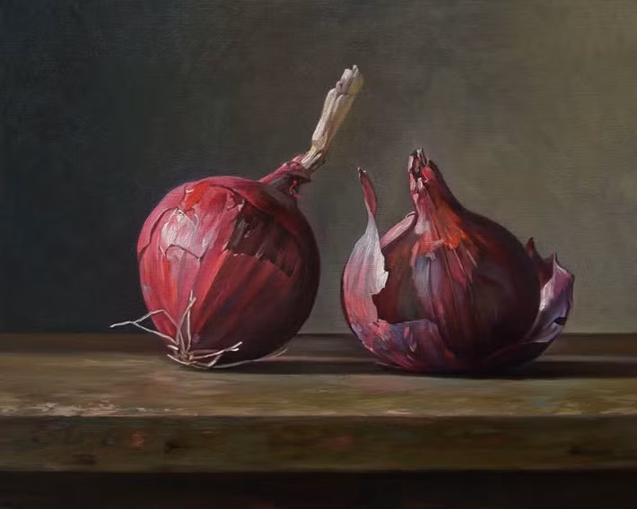  Giàu chất chống oxy hóa. Hành tây chứa flavonoid như quercetin, có khả năng chống viêm và hỗ trợ sức khỏe tim mạch. Nhiều nghiên cứu cho thấy việc tiêu thụ hành tây thường xuyên mang lại lợi ích sức khỏe. Ảnh: Pinterest.