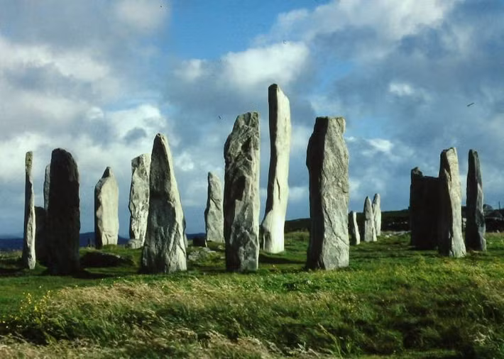  Liên quan đến nghi lễ tôn giáo. Bằng chứng khảo cổ chỉ ra nơi đây từng là trung tâm nghi lễ, có thể dùng cho các hoạt động hiến tế hoặc cầu mùa. Ảnh: Pinterest.