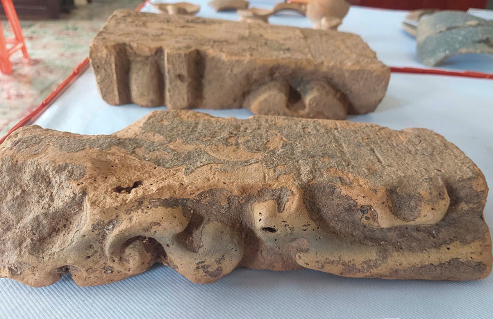 Kiến nghị được đưa ra là mở rộng khai quật, đặc biệt tại gò H3, để làm rõ quy mô tổng thể, đồng thời bổ sung tháp Phú Ân vào danh mục di tích cấp tỉnh. Ảnh: Trương Định / Báo Tiền Phong.