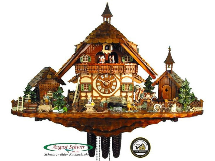  Nổi tiếng với đồng hồ chim cúc cu. Rừng Đen là cái nôi của nghề chế tác đồng hồ cúc cu truyền thống từ thế kỷ 18. Những chiếc đồng hồ chạm khắc tinh xảo đã trở thành biểu tượng văn hóa của vùng. Ảnh: Pinterest.