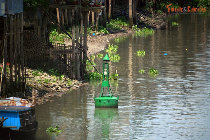 Kênh từng là tuyến phòng thủ chống ngoại xâm. Nhiều trận chiến lịch sử đã diễn ra xung quanh khu vực kênh.
