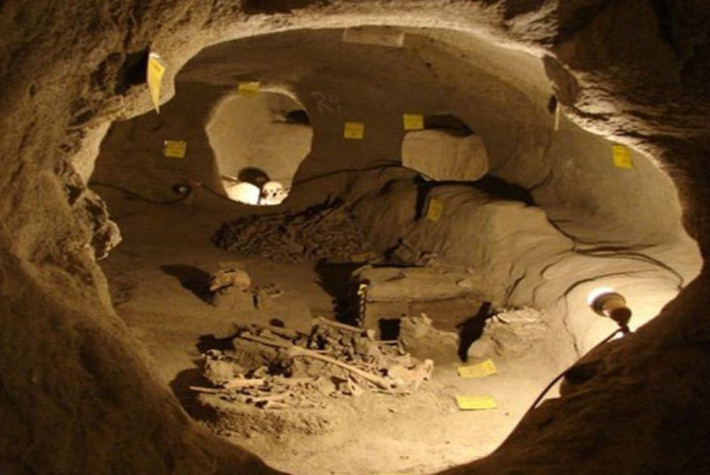  Chỉ được phát hiện lại vào cuối thế kỷ 20. Thành phố ngầm Noushabad bị lãng quên trong nhiều thế kỷ và chỉ tình cờ được phát hiện lại năm 2006 khi người dân đào giếng, mở ra kho tàng khảo cổ đặc biệt. Ảnh: eavartravel.com.