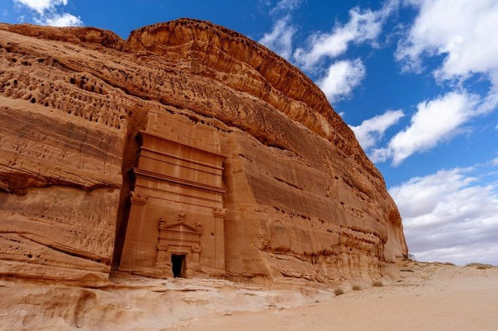  Bị bỏ hoang hàng thế kỷ. Sau khi Đế chế La Mã suy tàn, Hegra dần bị lãng quên và chôn vùi dưới cát sa mạc trong nhiều thế kỷ trước khi được tái phát hiện. Ảnh: Pinterest.