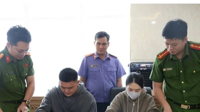 Khởi tố vụ sản xuất rong biển khô giả tại Đà Nẵng