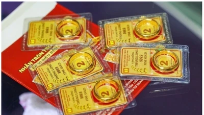 Giá mua bán giữa các 'nhà vàng' chênh lệch rất lớn