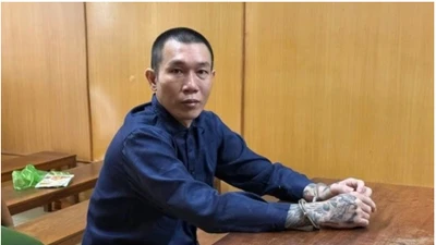 Cự cãi lúc đèn đỏ, người đàn ông lãnh mức án 13 năm tù về tội giết người