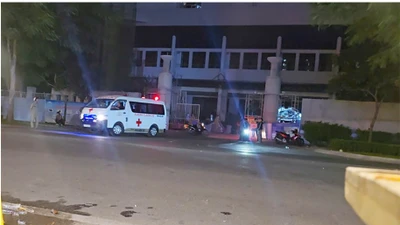 Công an vào cuộc điều tra vụ sập giàn giáo ở Nhà thi đấu Phú Thọ, TP HCM