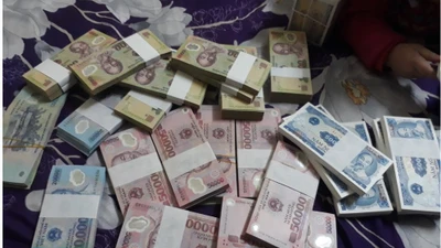 Đổi tiền lẻ, tiền mới ở đâu để không vi phạm pháp luật?