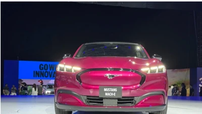 Nhiều mẫu ô tô ế ẩm, doanh số rớt mạnh