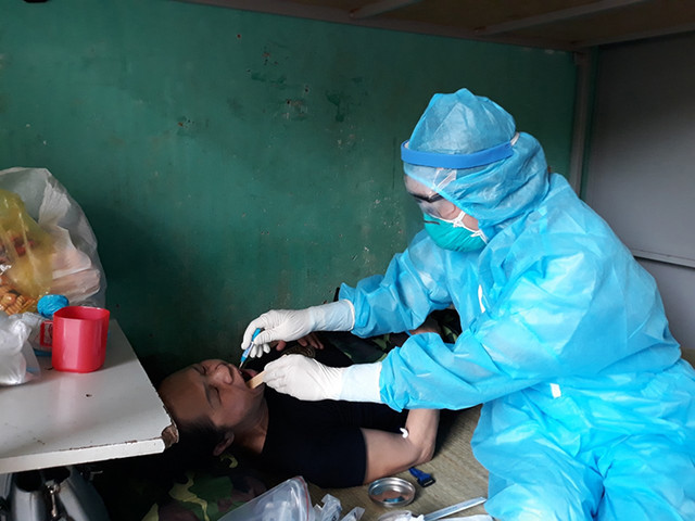 Quảng Bình cách ly 9 người tiếp xúc với bệnh nhân Covid-19 về từ Thái Lan Quang Binh cach ly 9 nguoi tiep xuc voi benh nhan Covid-19 ve tu Thai Lan