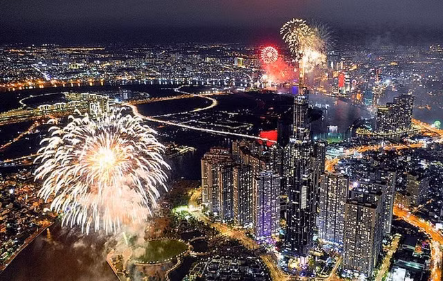 TP HCM to chuc ban phao hoa mung Le 30/4 o dau?