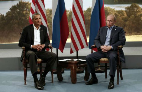 Tổng thống Mỹ Barack Obama và Tổng thống Nga Vladimir Putin trong Hội nghị G8 tháng 6/2013. Tổng thống Mỹ Barack Obama và Tổng thống Nga Vladimir Putin trong Hội nghị G8 tháng 6/2013.
