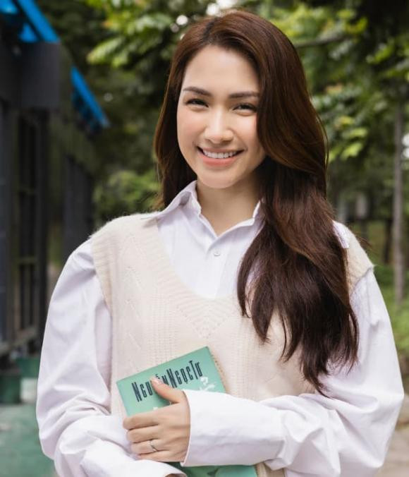 "Mẹ bỉm" Hòa Minzy khoe sắc với loạt ảnh cực xinh tươi - Hình 4