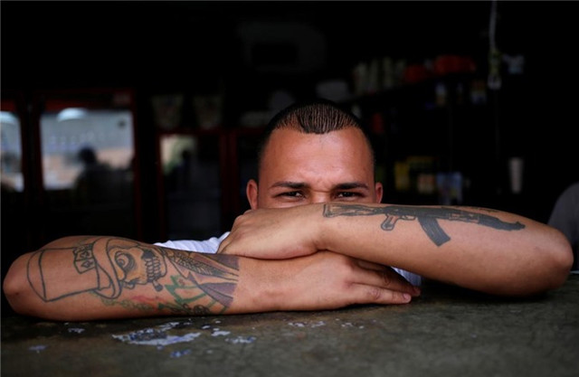 Bàn thờ tử thần trong nhà tù nguy hiểm bậc nhất Mexico - Hình 9 Ban tho tu than trong nha tu nguy hiem bac nhat Mexico-Hinh-9