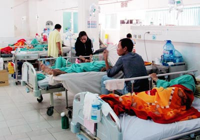 Quá tải bệnh nhân tai biến mạch máu não tại Bệnh viện Nhân dân 115. Quá tải bệnh nhân tai biến mạch máu não tại Bệnh viện Nhân dân 115.