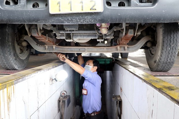 Các trung tâm đăng kiểm xe tại TPHCM sẽ làm việc cả Tết Dương lịch - Hình 3 Cac trung tam dang kiem xe tai TPHCM se lam viec ca Tet Duong lich-Hinh-3